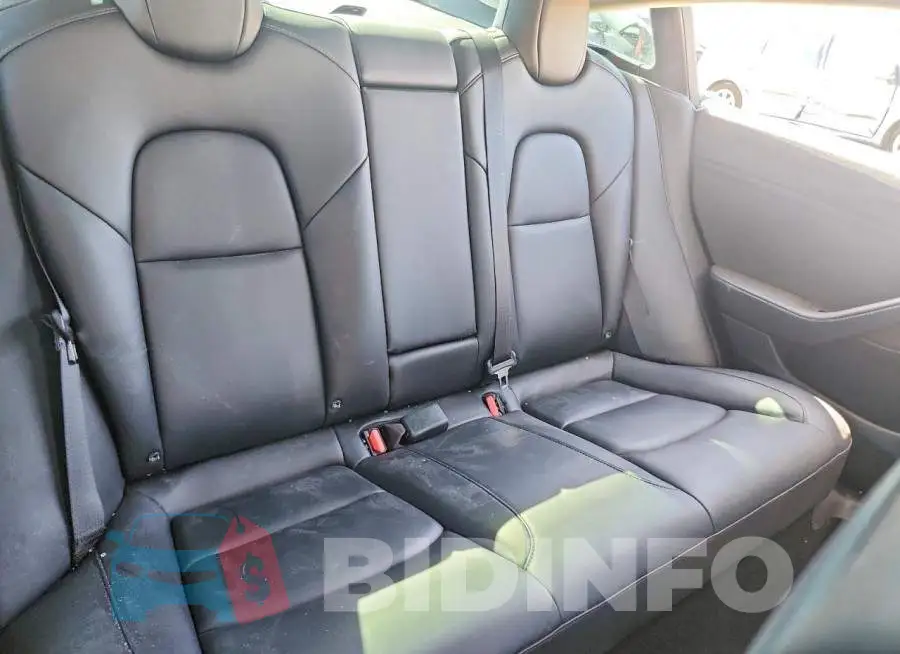 5YJ3E1EC3NF200029 Photo# 10