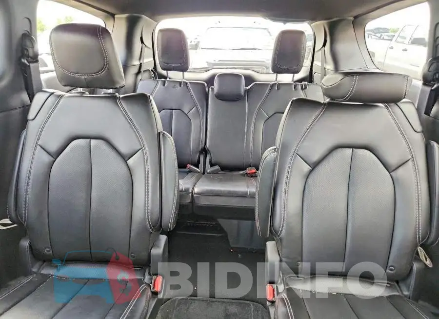 2C4RC1BG0SR604798 Photo# 10