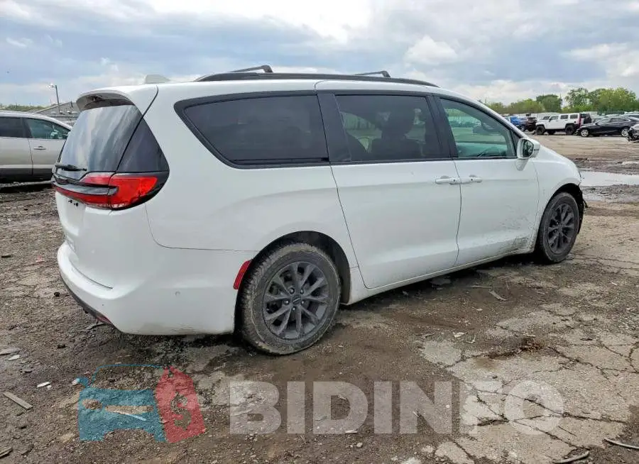 2C4RC1BG4MR530918 Photo# 3