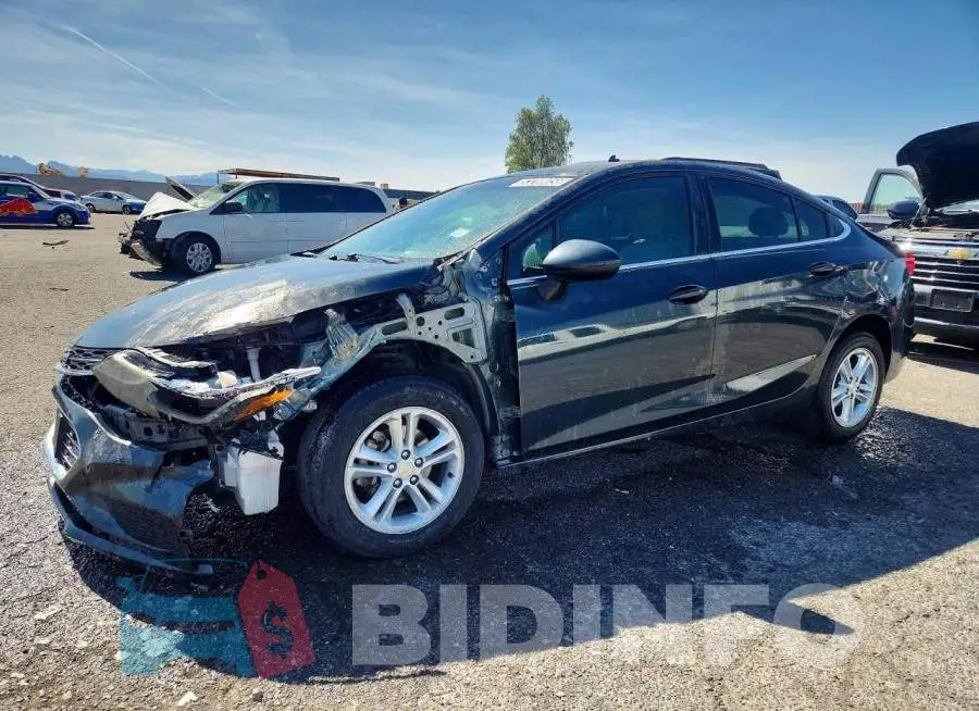 3G1BE5SM1HS553096 Photo# 1