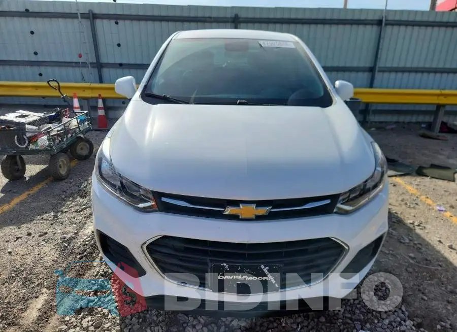 KL7CJNSB1JB699373 Photo# 5