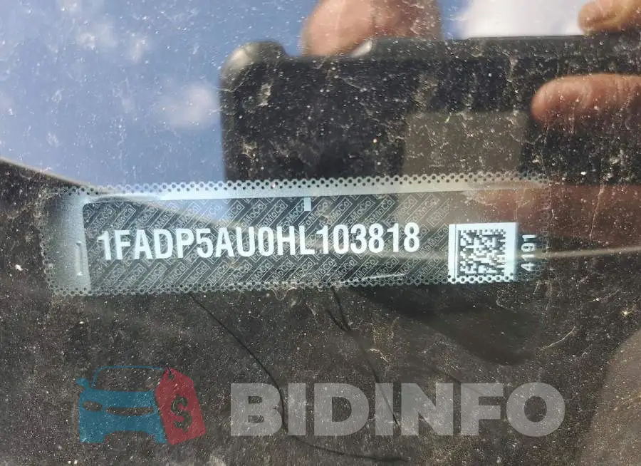 1FADP5AU0HL103818 Photo# 12