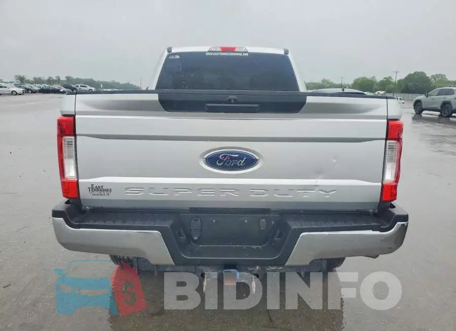 1FT7W2BT0JEB97305 Photo# 6