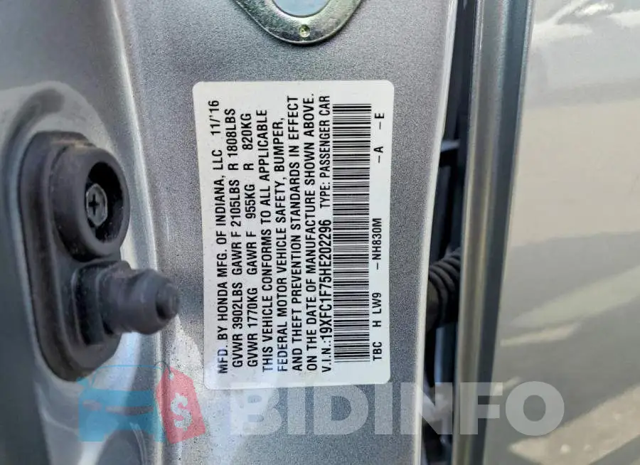 19XFC1F75HE202296 Photo# 13