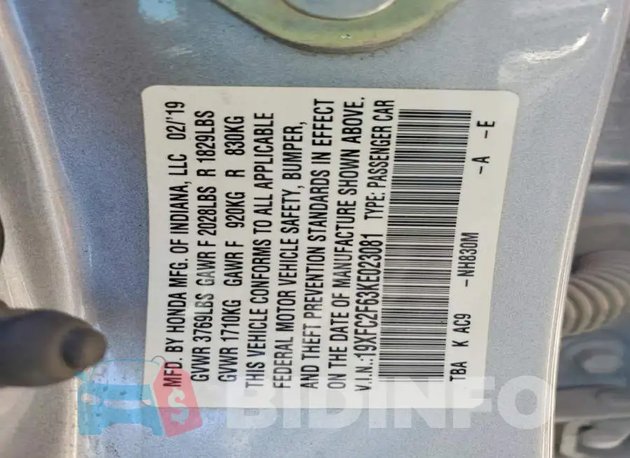 19XFC2F63KE023081 Photo# 12