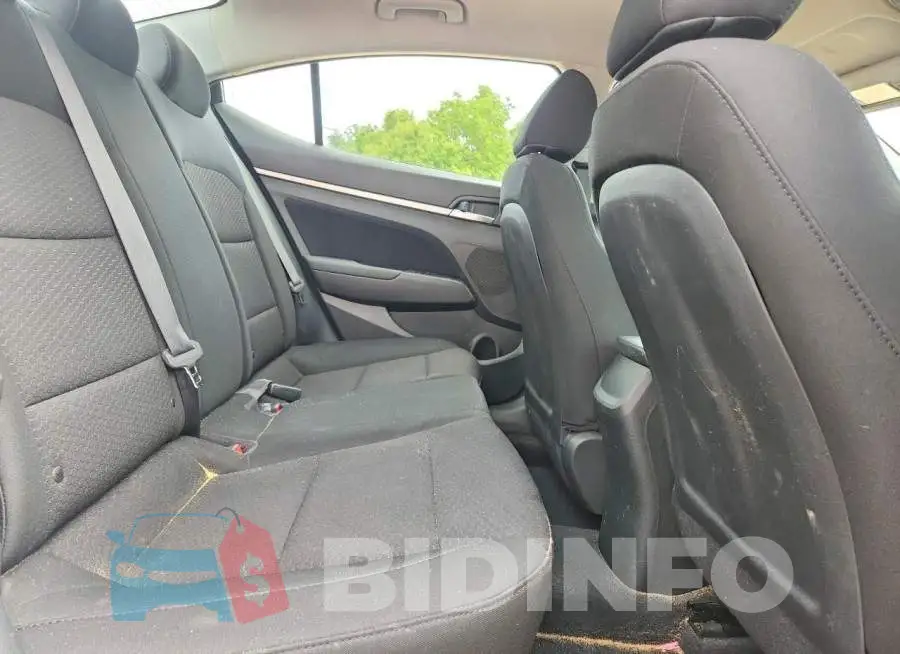 5NPD84LF7KH463647 Photo# 10