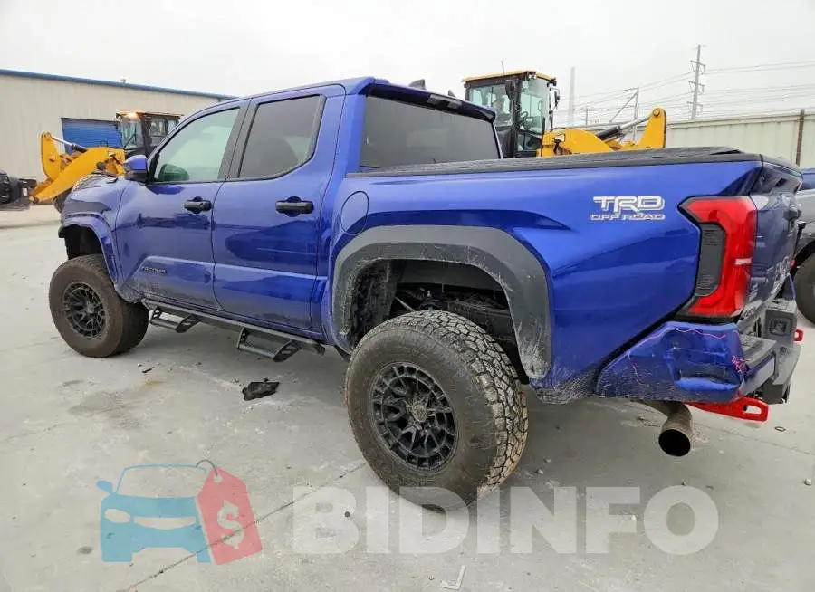 3TYLC5LN3ST040263 Photo# 2