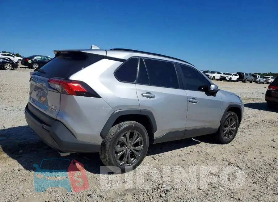 4T3B6RFV2PU124128 Photo# 3