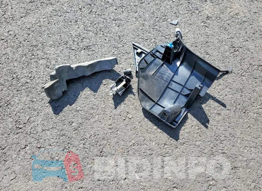 5YFEPMAE8MP210182 Photo# 12