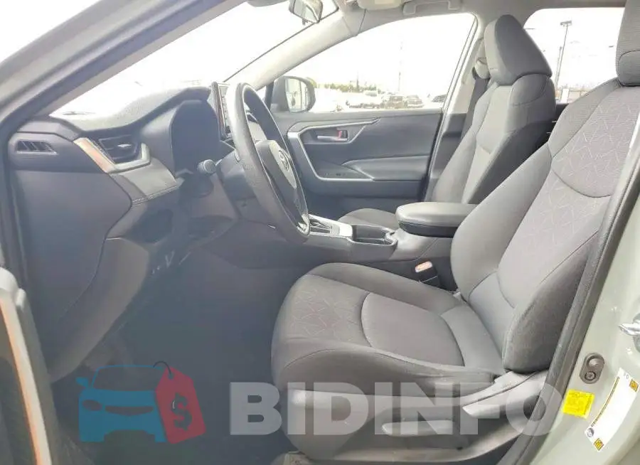 JTMW1RFV8KJ011677 Photo# 7