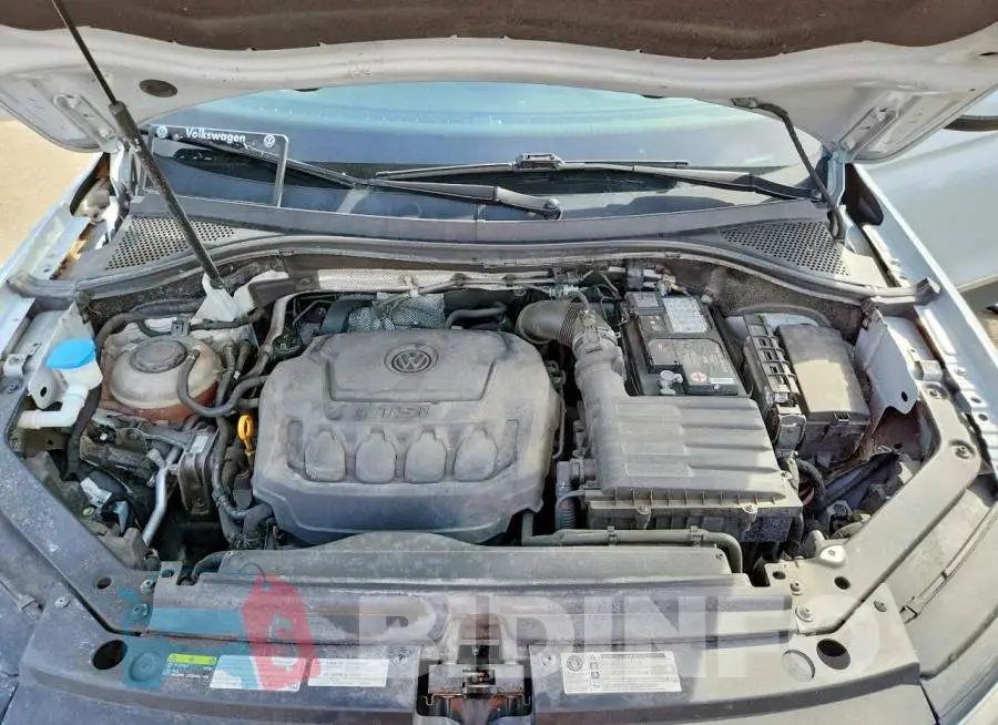 3VV2B7AX2JM040443 Photo# 12