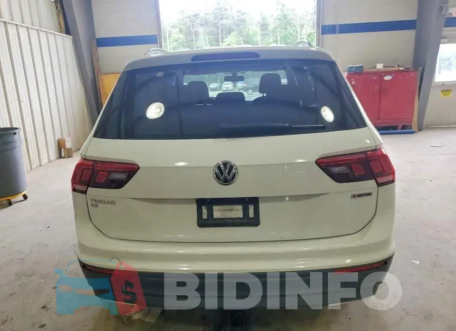 3VV2B7AX2KM176816 Photo# 6