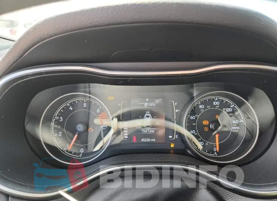 1C4PJLCB7KD129536 Photo# 9