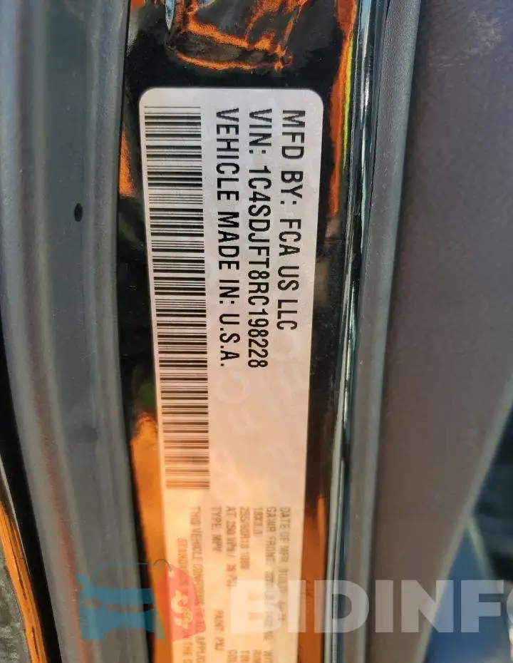 1C4SDJFT8RC198228 Photo# 12