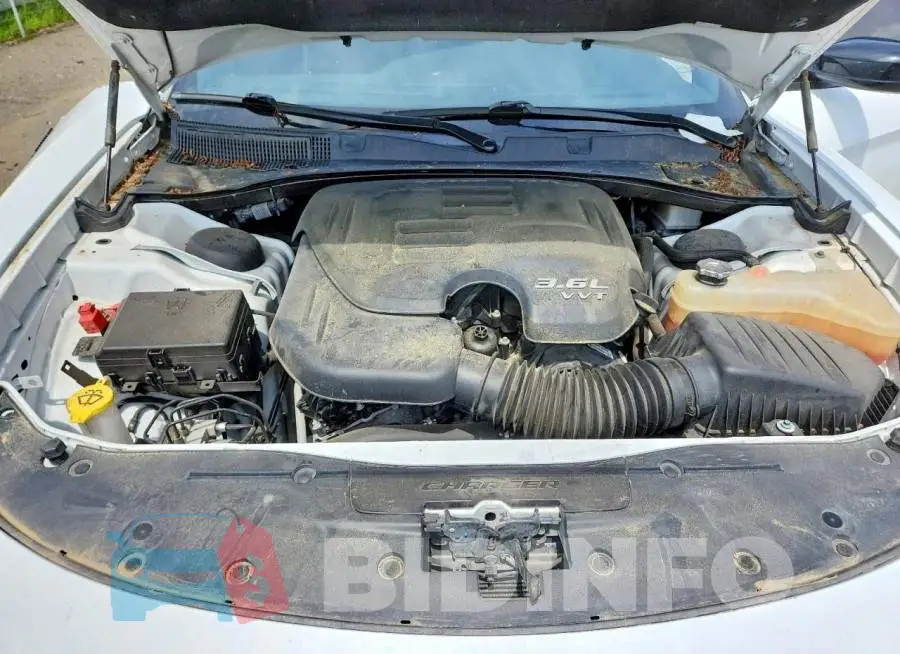 2C3CDXHG7MH658450 Photo# 11