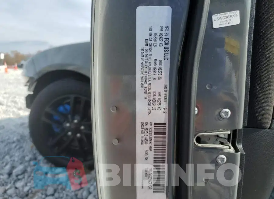 2C3CDXJG4KH710902 Photo# 13