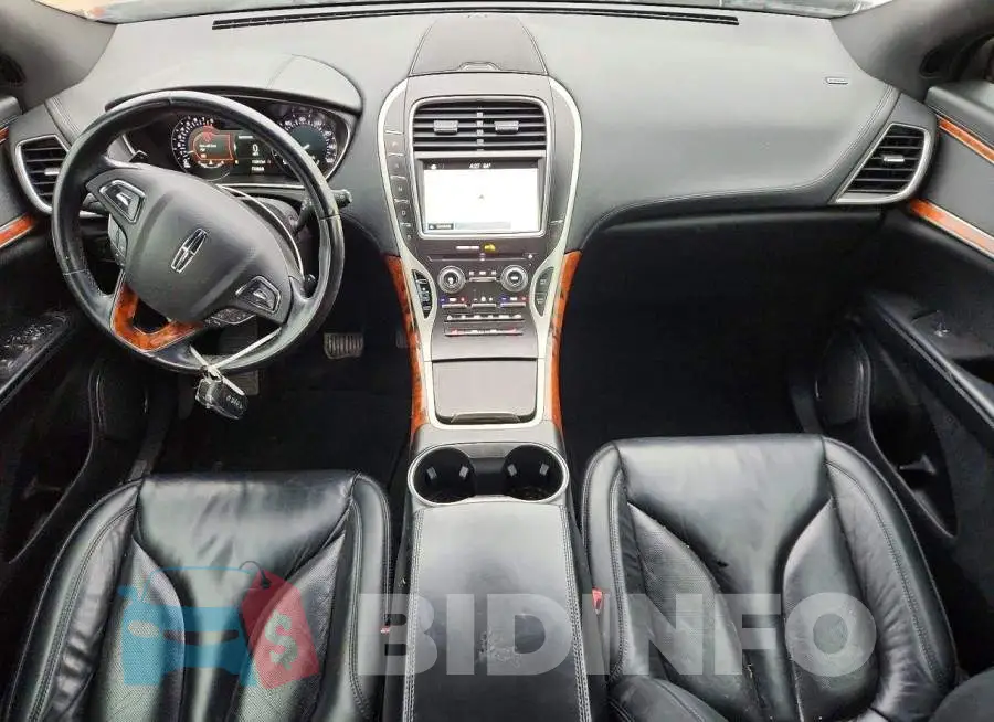 2LMPJ6KR9JBL41598 Photo# 8