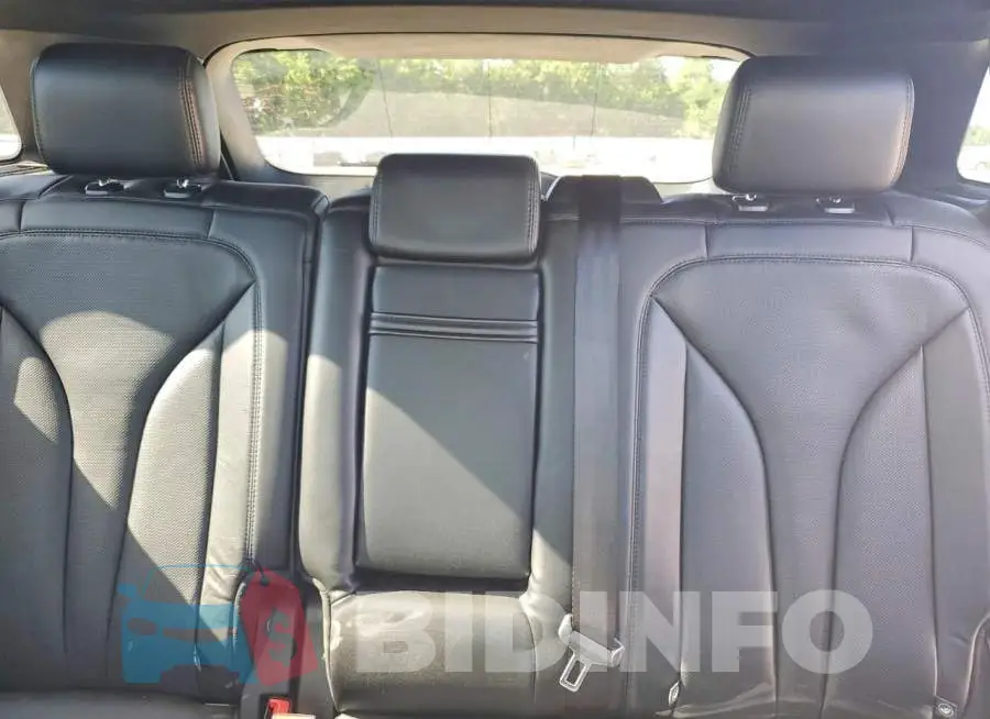 2LMPJ8LP1KBL67624 Photo# 10