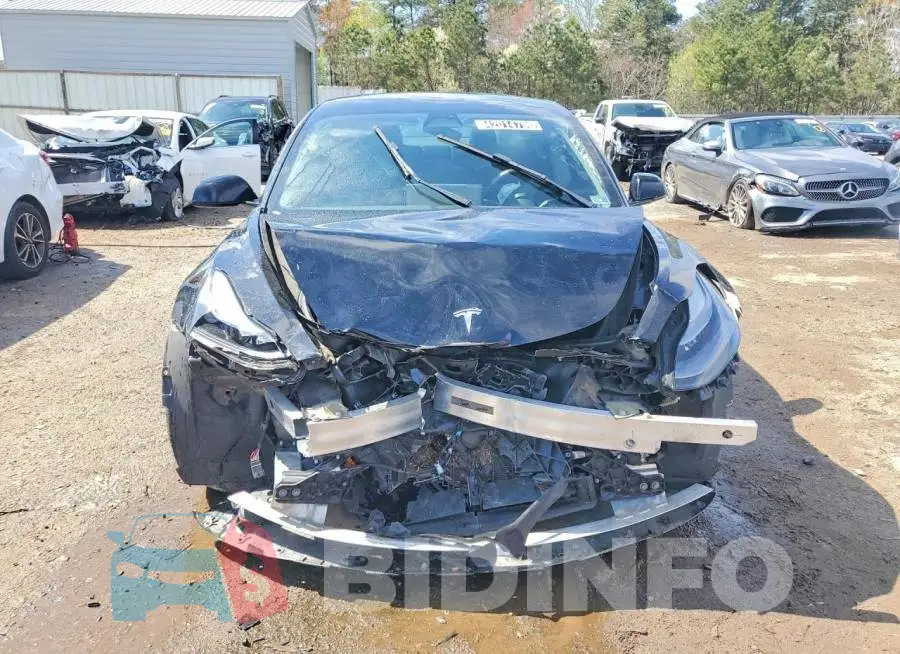 5YJ3E1EAXNF370547 Photo# 5