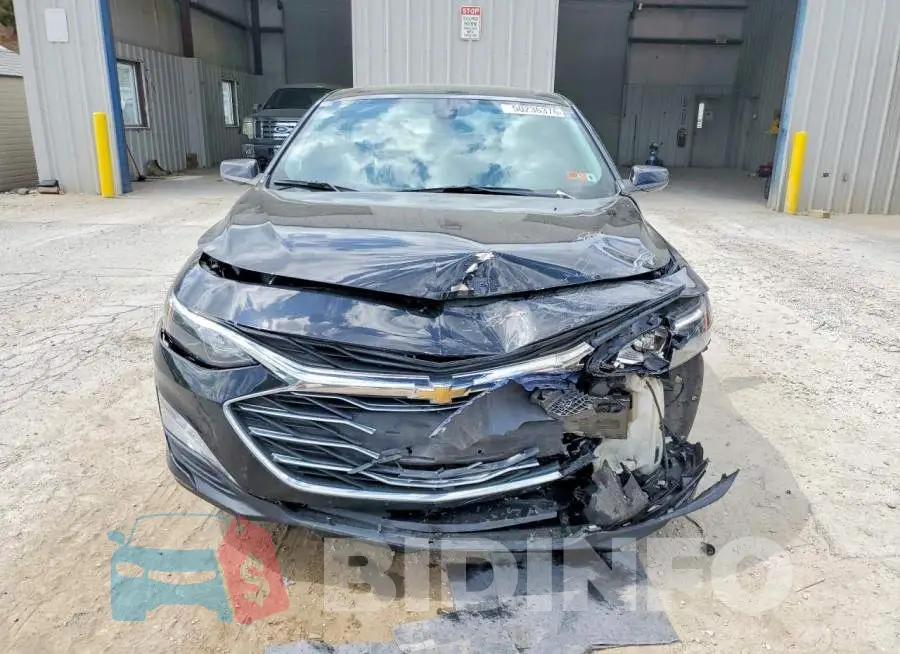1G1ZD5ST3NF117729 Photo# 5