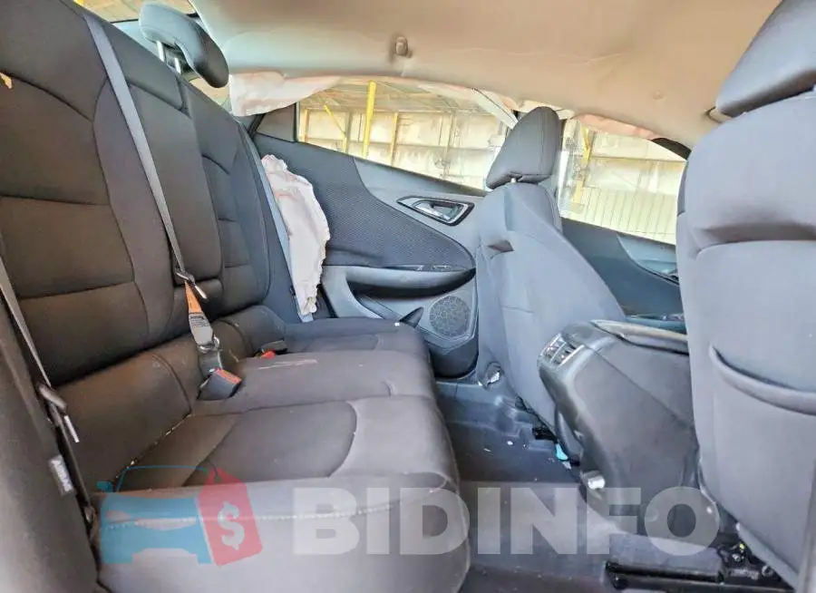 1G1ZD5ST5PF186070 Photo# 10