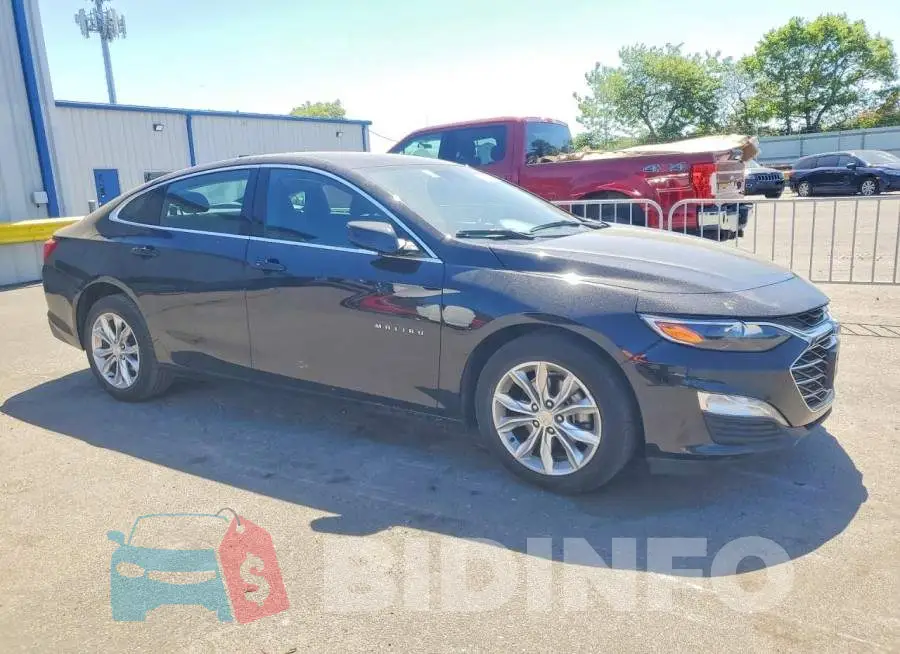 1G1ZD5ST8SF149149 Photo# 4