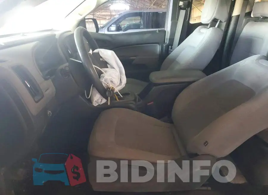 1GCHSBEN8L1249156 Photo# 7