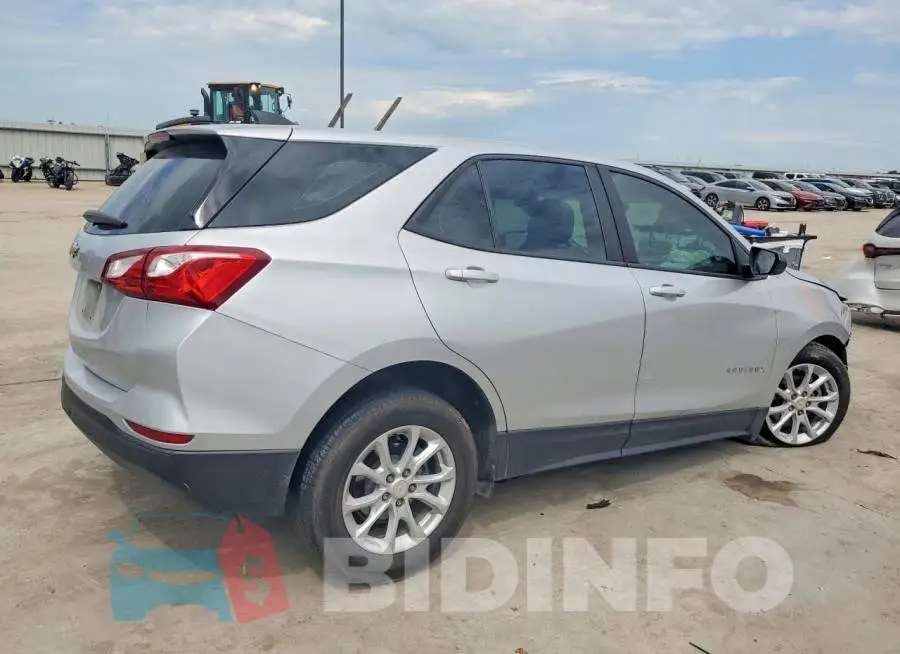 3GNAXHEV8LS692192 Photo# 3