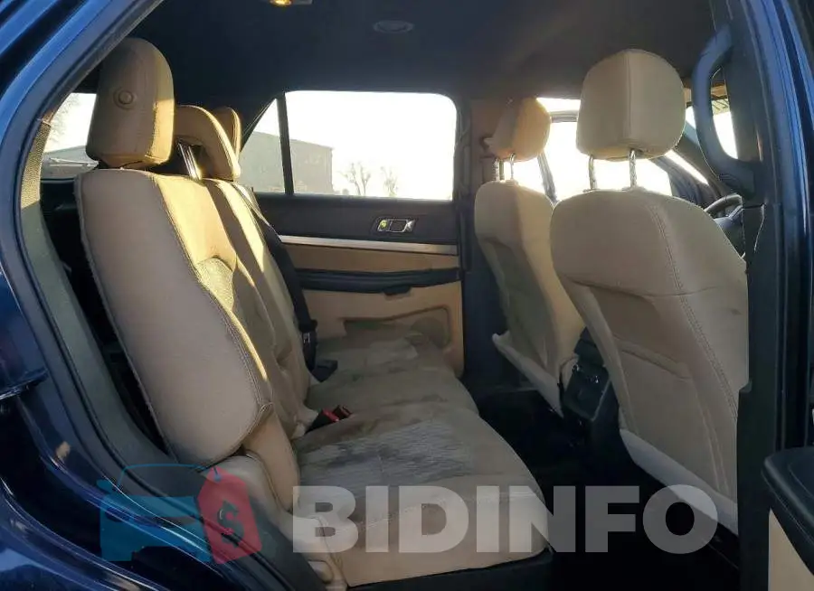 1FM5K7BH9HGE00293 Photo# 11