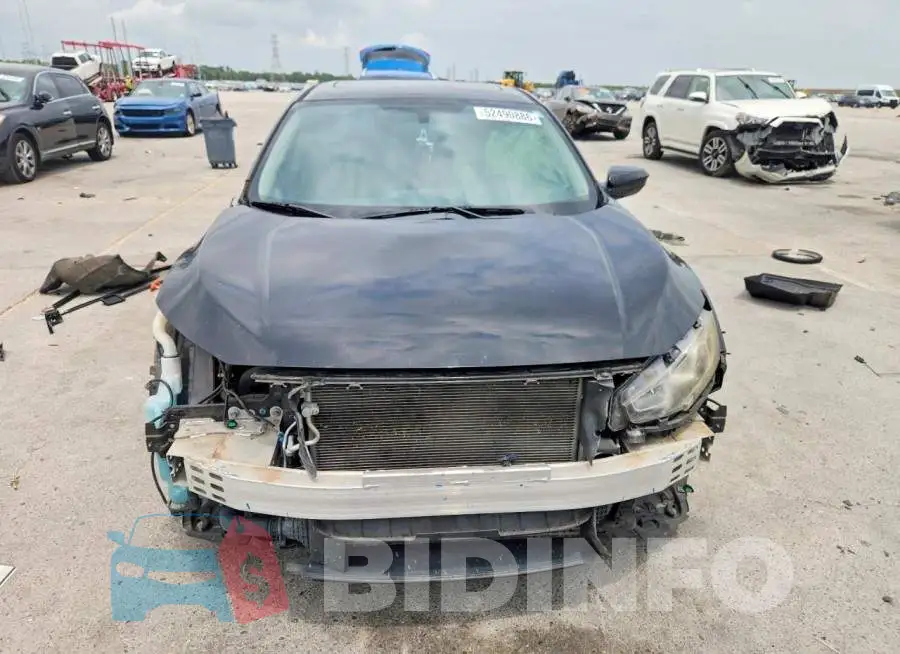 19XFC1F33HE023607 Photo# 5