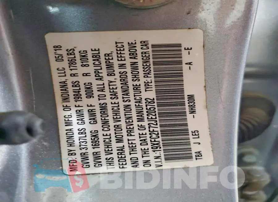 19XFC2F72JE205782 Photo# 12