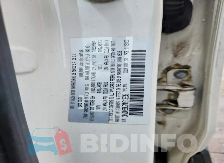 3MVDMBBL2MM313335 Photo# 13