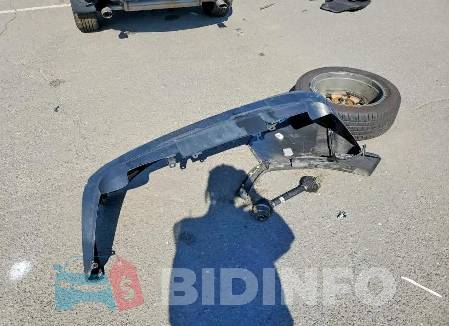 2T3A1RFV2MC150879 Photo# 13