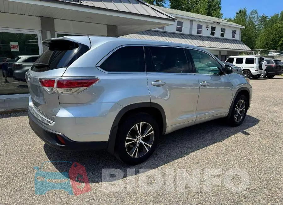 5TDBZRFH1JS833126 Photo# 4