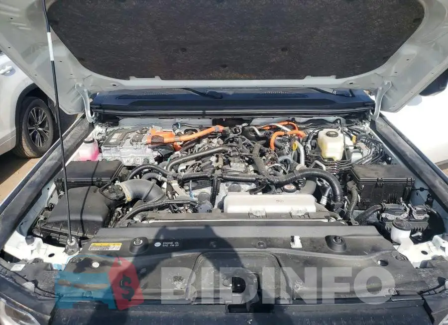 JTEABFAJ3RK015713 Photo# 11
