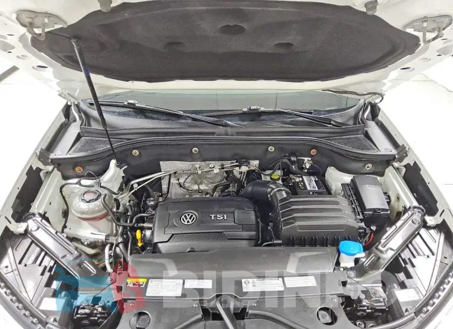 1V2MC2CA1LC207524 Photo# 12