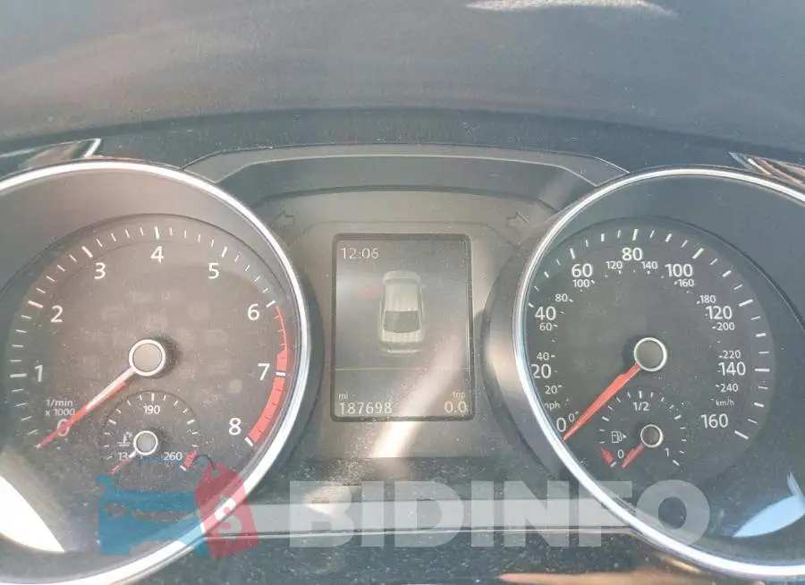 3VW5T7AJ4HM338066 Photo# 9
