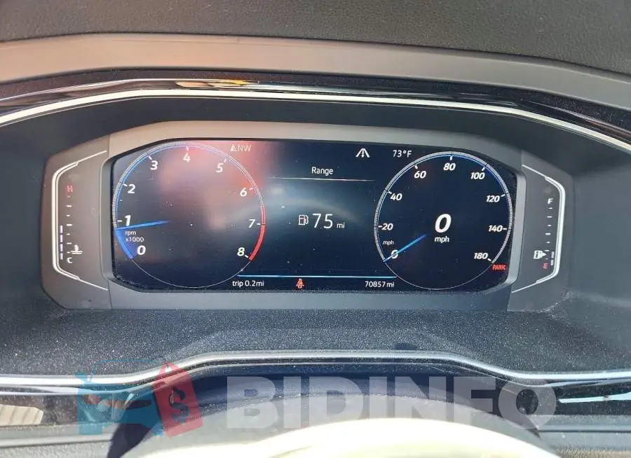 3VW5T7BU0KM186027 Photo# 9