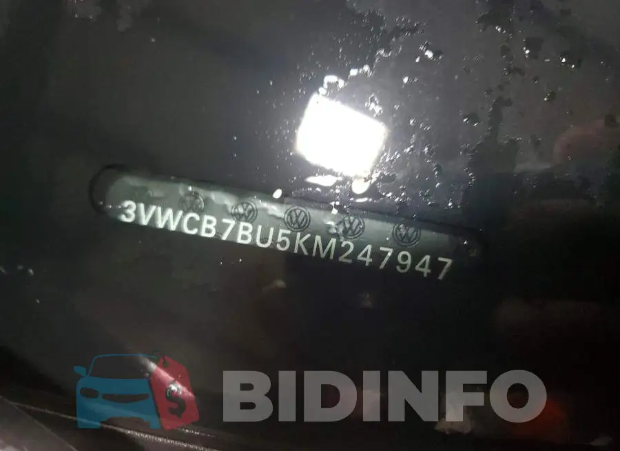 3VWCB7BU5KM247947 Photo# 12