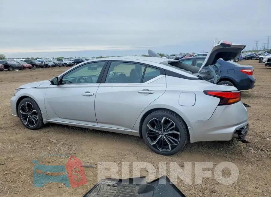 1N4BL4CV5PN390613 Photo# 2