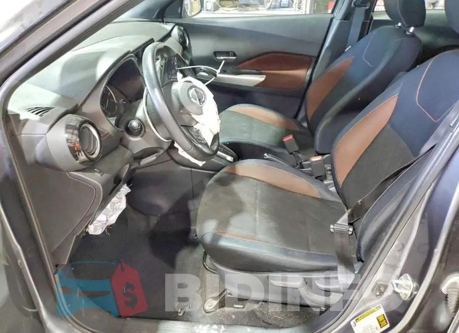 3N1CP5CU3JL542771 Photo# 7
