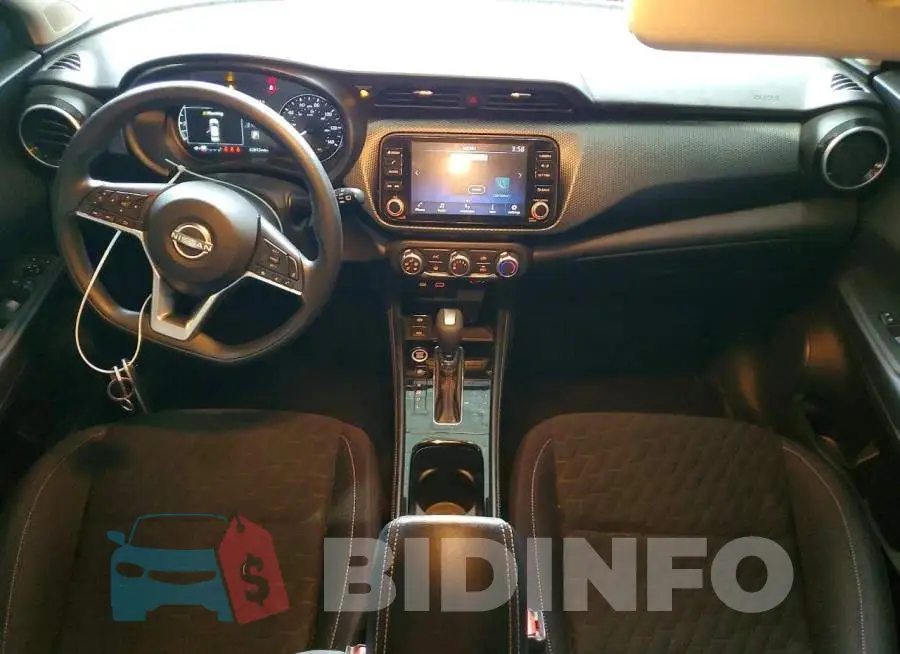3N1CP5CV3PL520674 Photo# 8