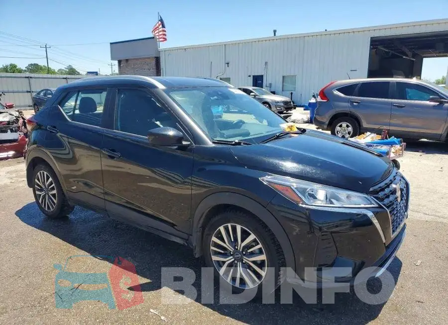 3N1CP5CV4PL503334 Photo# 4