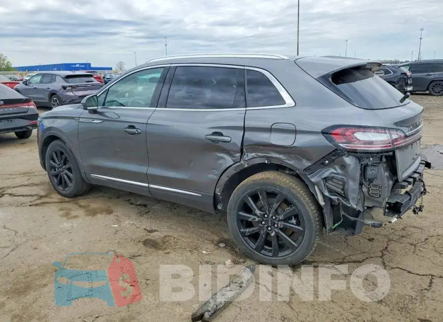 2LMPJ8K92PBL23822 Photo# 2