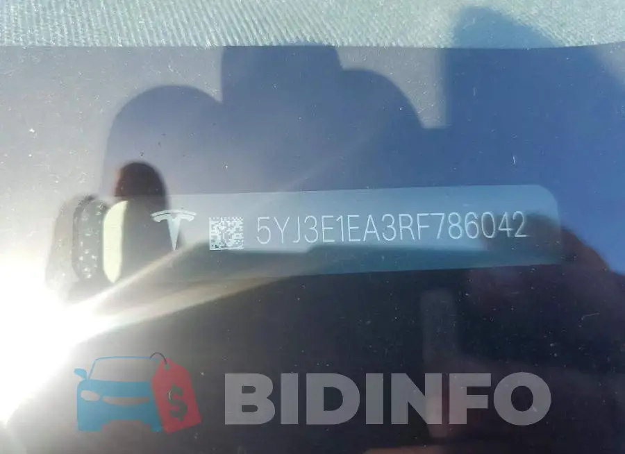 5YJ3E1EA3RF786042 Photo# 12