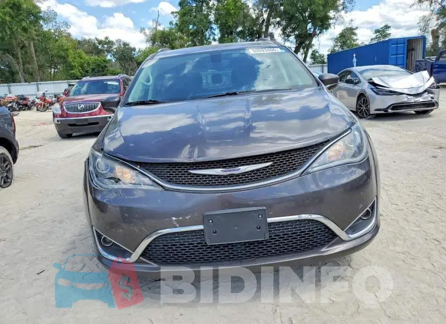 2C4RC1BG1LR176497 Photo# 5