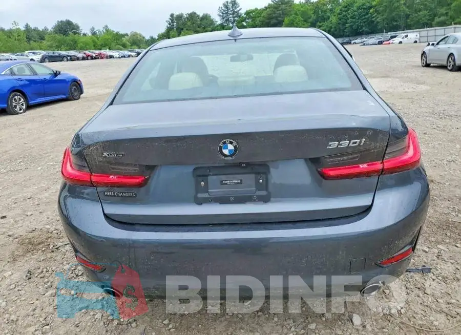 3MW5R7J03L8B11121 Photo# 6