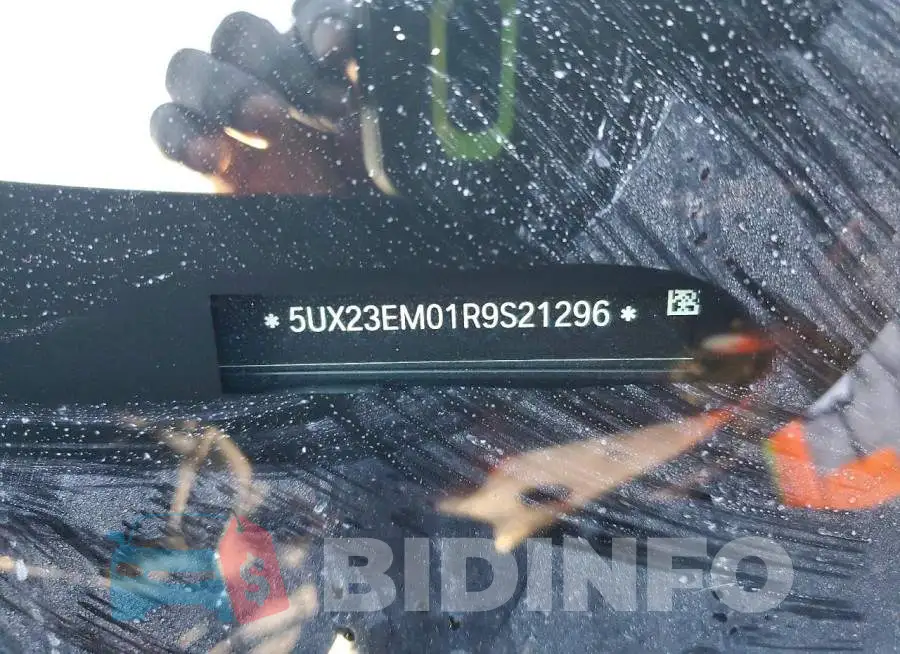 5UX23EM01R9S21296 Photo# 13