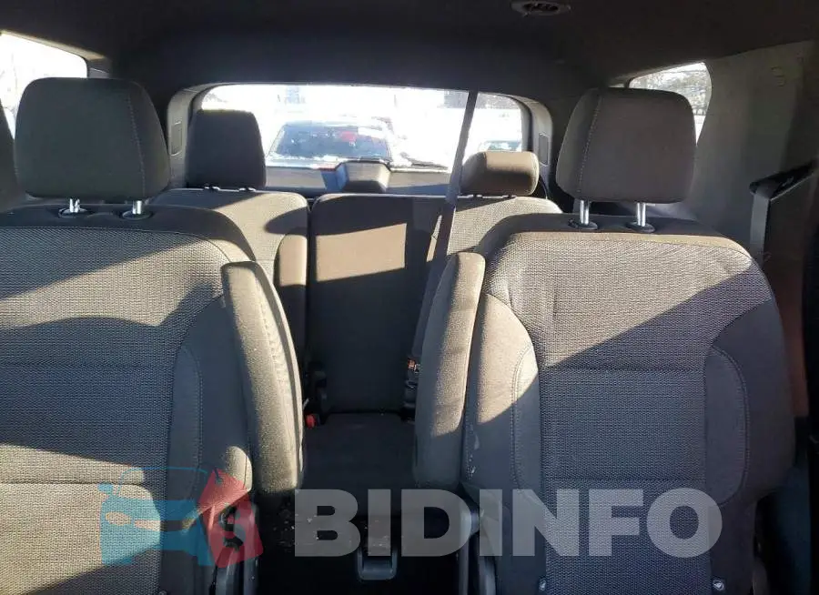 1GNEVGKW5PJ291687 Photo# 10