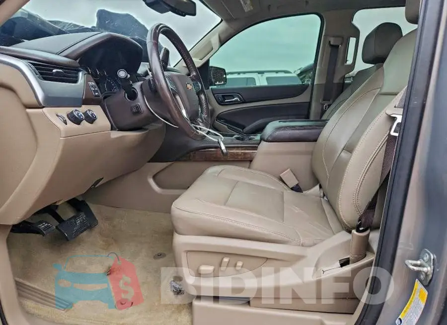 1GNSKBKC7JR401328 Photo# 7